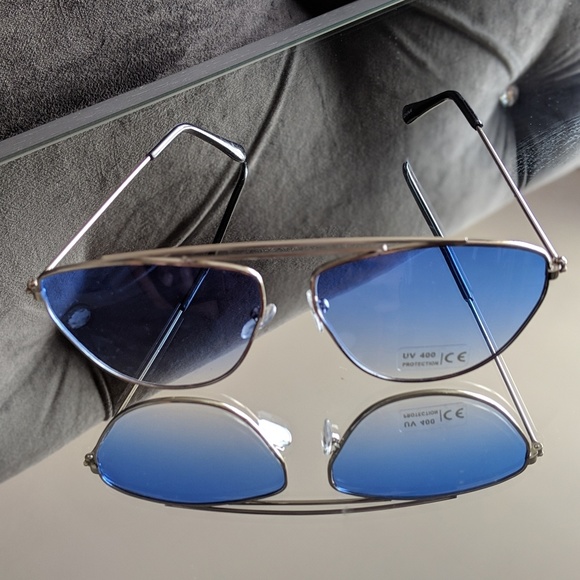 Silver Frame Sunglasses w/ Blue Ombre Colored Lens - Picture 2 of 3